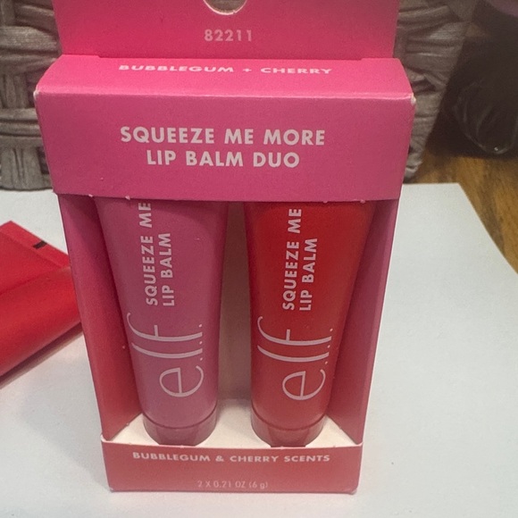 ELF and Benefit Lip Kit, concealers and mascara - Picture 13 of 14